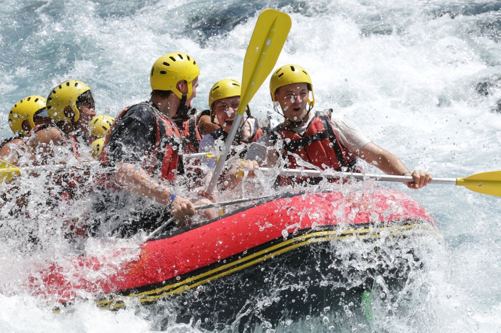 Kombo: Rafting, Jeep, Zipline & Buggy